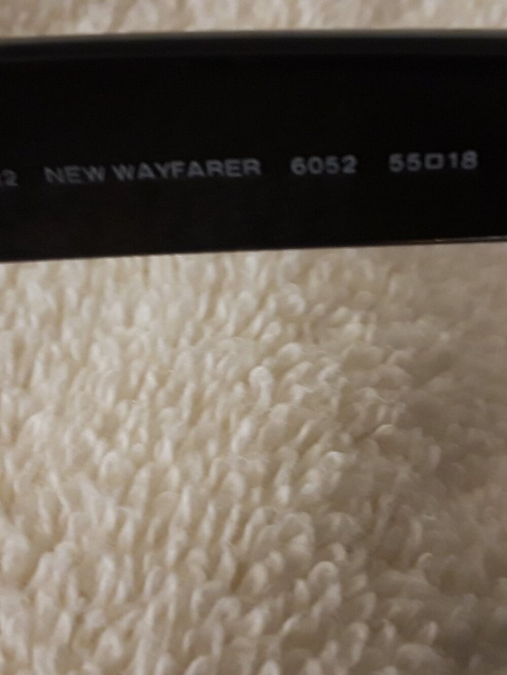 Ray-Ban "New Wayfarer" Sunglasses RB2132 605255mm-NWOT Case &Sealed Cloth Unisex - Picture 8 of 9